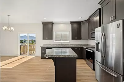 7306 N Clear Meadow Way, Eagle Mountain, UT 84005 - Photo 17