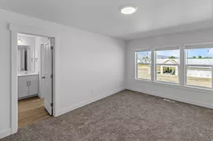 2258 W 1400 N, Farr West, UT 84404 - Photo 7