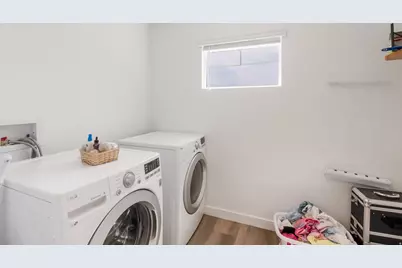 506 N Commodore Ln, Lehi, UT 84045 - Photo 23