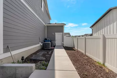 506 N Commodore Ln, Lehi, UT 84045 - Photo 35
