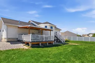 267 E Poplar Ct, Garland, UT 84312 - Photo 15