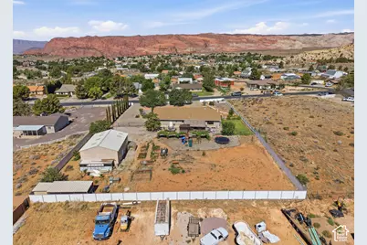 5660 N 1400 W, Winchester Hills, UT 84770 - Photo 53
