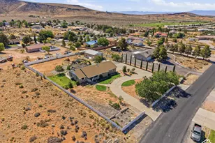 5660 N 1400 W, Winchester Hills, UT 84770 - Photo 57