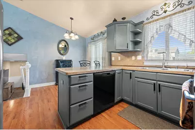 4722 S 4000 W, Roy, UT 84067 - Photo 9