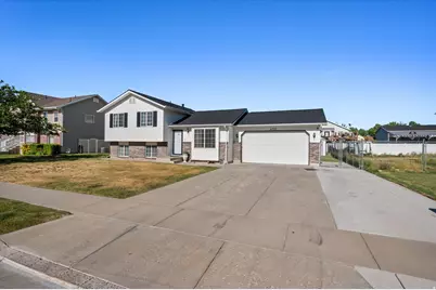 4722 S 4000 W, Roy, UT 84067 - Photo 31