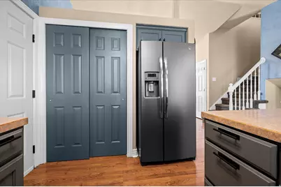 4722 S 4000 W, Roy, UT 84067 - Photo 9