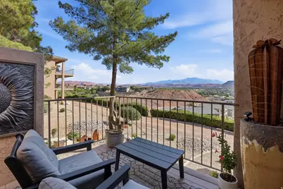 860 S Village Rd #V7, Saint George, UT 84770 - Photo 13