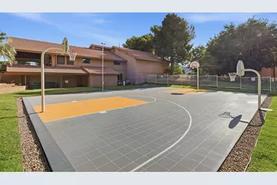 860 S Village Rd #V7, Saint George, UT 84770 - Photo 21