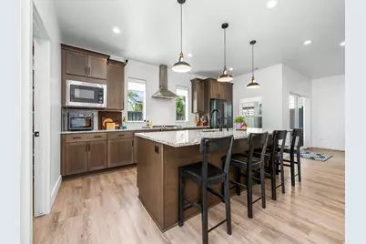 584 W 620 N, Centerville, UT 84014 - Photo 3
