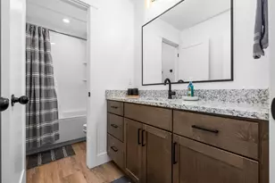 584 W 620 N, Centerville, UT 84014 - Photo 27