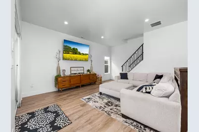 584 W 620 N, Centerville, UT 84014 - Photo 11