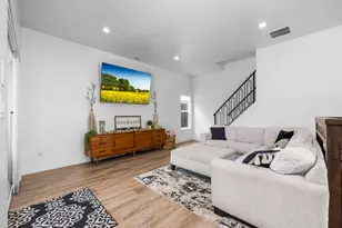584 W 620 N, Centerville, UT 84014 - Photo 11