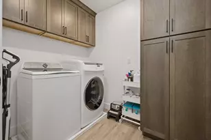 584 W 620 N, Centerville, UT 84014 - Photo 21