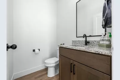 584 W 620 N, Centerville, UT 84014 - Photo 9