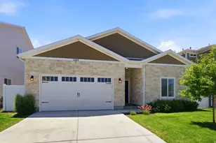 1102 E Tucker Ln, Heber City, UT 84032 - Photo 3