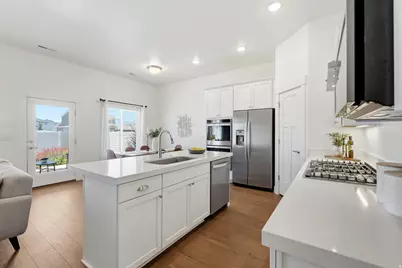 1102 E Tucker Ln, Heber City, UT 84032 - Photo 9