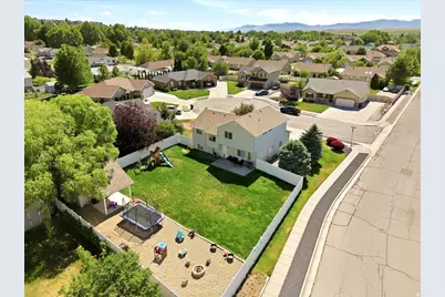 2247 S 425 W, Perry, UT 84302 - Photo 27
