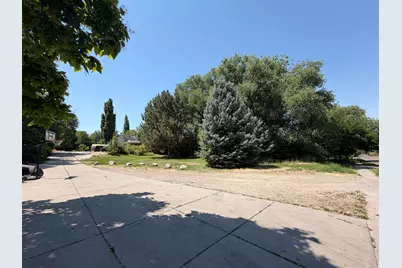 679 3rd St, Ogden, UT 84404 - Photo 1