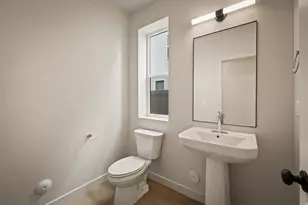1073 W 880 Ln S, Woods Cross, UT 84087 - Photo 5