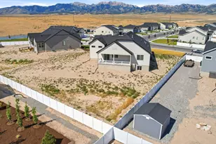 645 S Eyring Pl, Grantsville, UT 84029 - Photo 25
