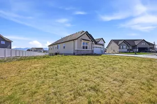 645 S Eyring Pl, Grantsville, UT 84029 - Photo 27
