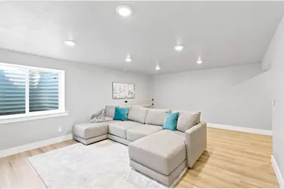 693 E 480 S, Hyrum, UT 84319 - Photo 23