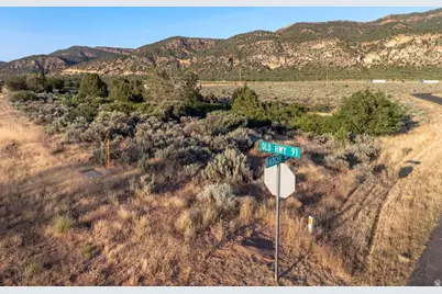 1463 S Old Highway 91 #1, New Harmony, UT 84757 - Photo 13