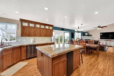 9521 S 1860 W, South Jordan, UT 84095 - Photo 41