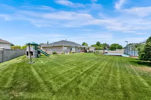 9521 S 1860 W, South Jordan, UT 84095 - Photo 21