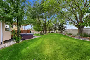 10218 S Sandy Willows Cove, Sandy, UT 84070 - Photo 41