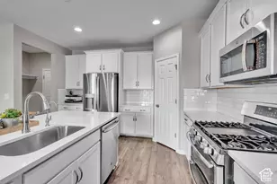 3269 W 650 N, Layton, UT 84041 - Photo 11