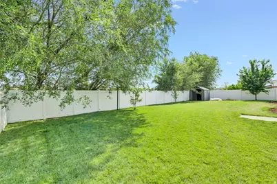 3269 W 650 N, Layton, UT 84041 - Photo 33