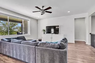 3269 W 650 N, Layton, UT 84041 - Photo 7
