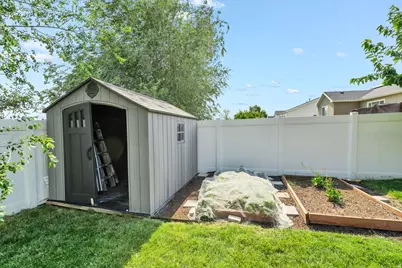 3269 W 650 N, Layton, UT 84041 - Photo 35