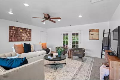 185 E South Weber Dr, South Weber, UT 84405 - Photo 11