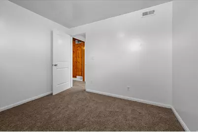 185 E South Weber Dr, South Weber, UT 84405 - Photo 33