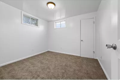 185 E South Weber Dr, South Weber, UT 84405 - Photo 35