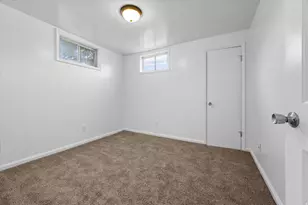 185 E South Weber Dr, South Weber, UT 84405 - Photo 35