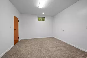 185 E South Weber Dr, South Weber, UT 84405 - Photo 37