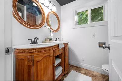 185 E South Weber Dr, South Weber, UT 84405 - Photo 23