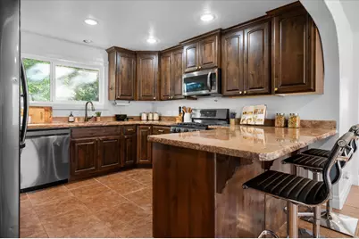 185 E South Weber Dr, South Weber, UT 84405 - Photo 19