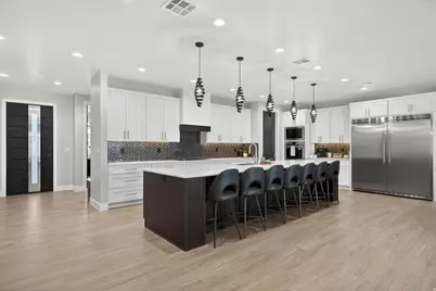 5204 W 2480 S, Hurricane, UT 84737 - Photo 9