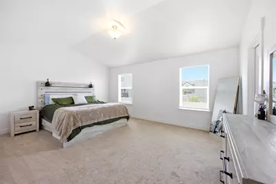 100 E Gilbert Peak Way, Eagle Mountain, UT 84005 - Photo 17