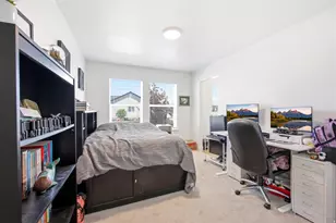 100 E Gilbert Peak Way, Eagle Mountain, UT 84005 - Photo 23