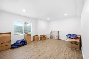 100 E Gilbert Peak Way, Eagle Mountain, UT 84005 - Photo 33