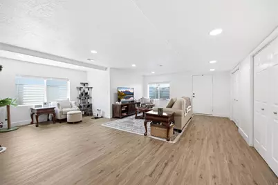 100 E Gilbert Peak Way, Eagle Mountain, UT 84005 - Photo 11
