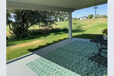 3489 Princeville Dr, Syracuse, UT 84075 - Photo 17