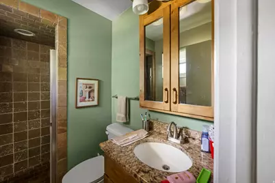 2916 E Cardiff Rd, Cottonwood Heights, UT 84121 - Photo 21