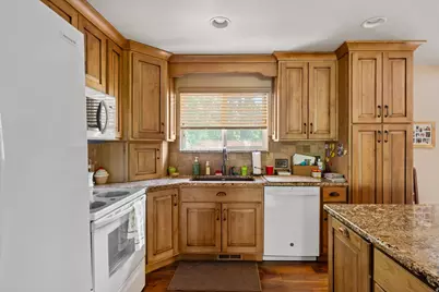 2916 E Cardiff Rd, Cottonwood Heights, UT 84121 - Photo 11