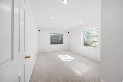 1174 W Matthews Way, Riverton, UT 84065 - Photo 33